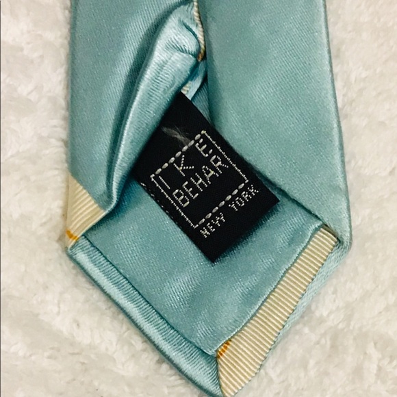 “IKE BEHAR”, New York / Men’s necktie. - Picture 3 of 3